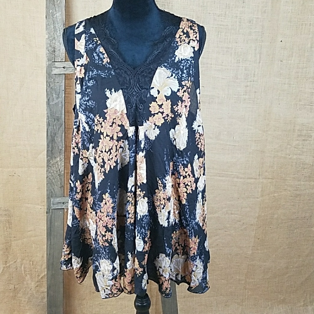 Free People women PS blouse sleeveless‎ floral lace boho semi sheer dark fairy